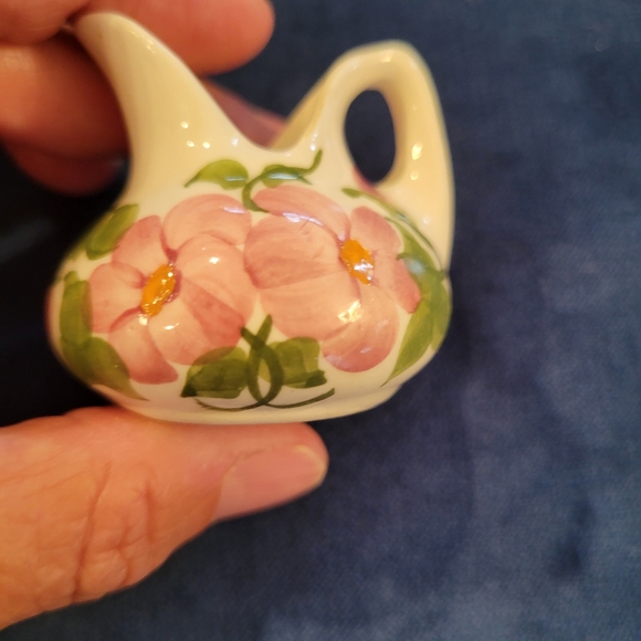 Trio of Pretty Floral Items ~ Cash Family Pottery ~ Enesco ~ Japan ~ MCM - Picture 3 of 16
